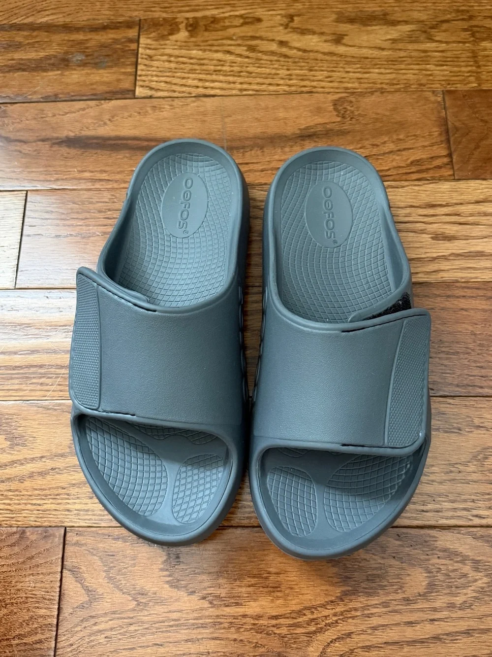 OOFOS Gender Inclusive OOahh Sport Flex Slide Sandal Sz W9 M7